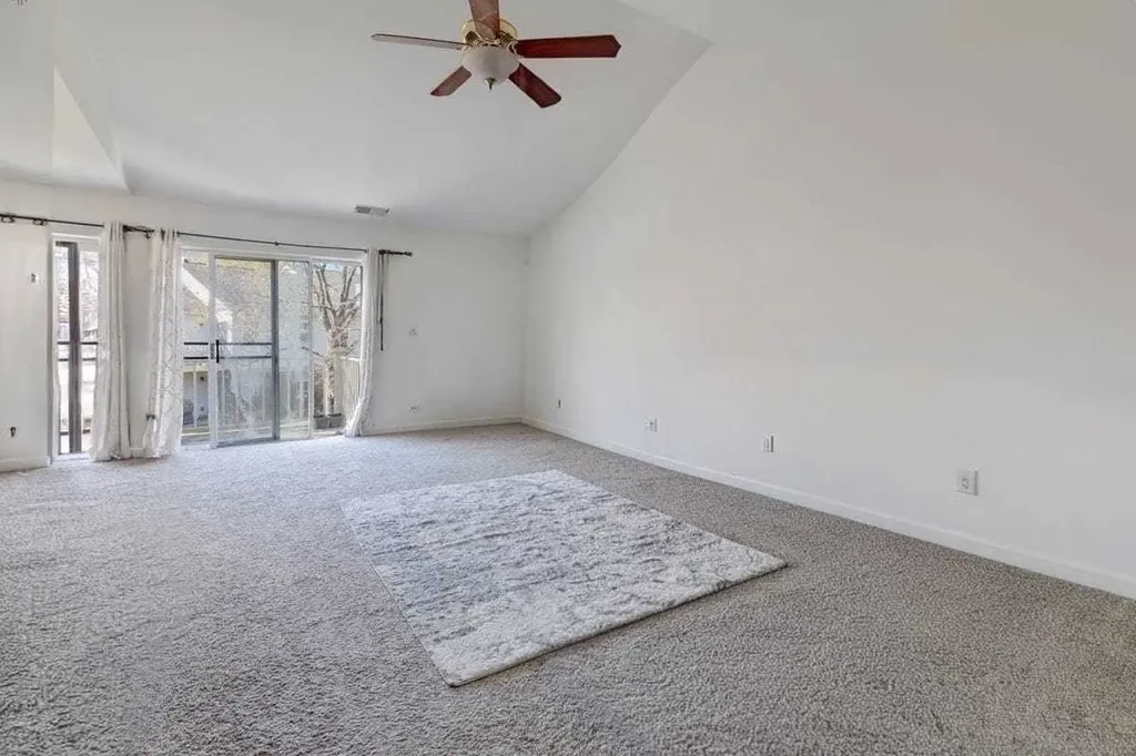 204 Dublin Lane Schaumburg IL 60194