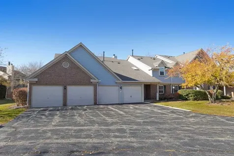 204 Dublin Lane Schaumburg IL 60194