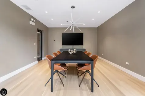 2643 North Hermitage Avenue Chicago IL 60614