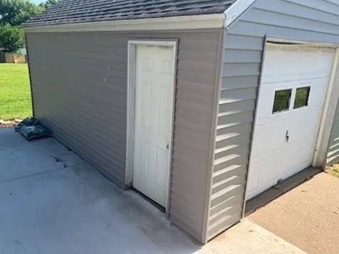 2415 Larch Road Quincy IL 62301