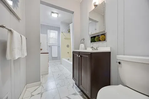 21770 West Lake Avenue Round Lake IL 60073