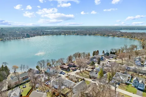 21770 West Lake Avenue Round Lake IL 60073