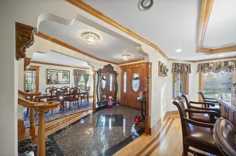 300 North Bradley Road Lake Forest IL 60048
