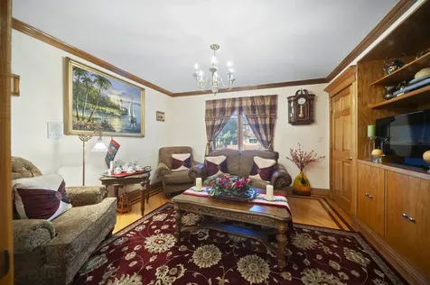 300 North Bradley Road Lake Forest IL 60048