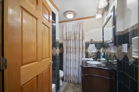 300 North Bradley Road Lake Forest IL 60048