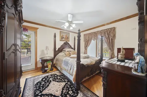 300 North Bradley Road Lake Forest IL 60048