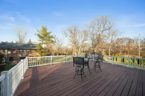 300 North Bradley Road Lake Forest IL 60048