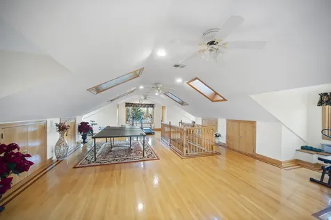300 North Bradley Road Lake Forest IL 60048