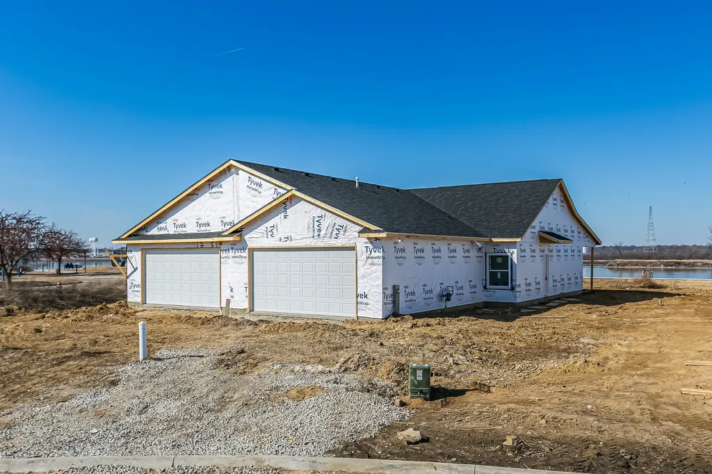 167 Skaloud Court East Moline IL 61244