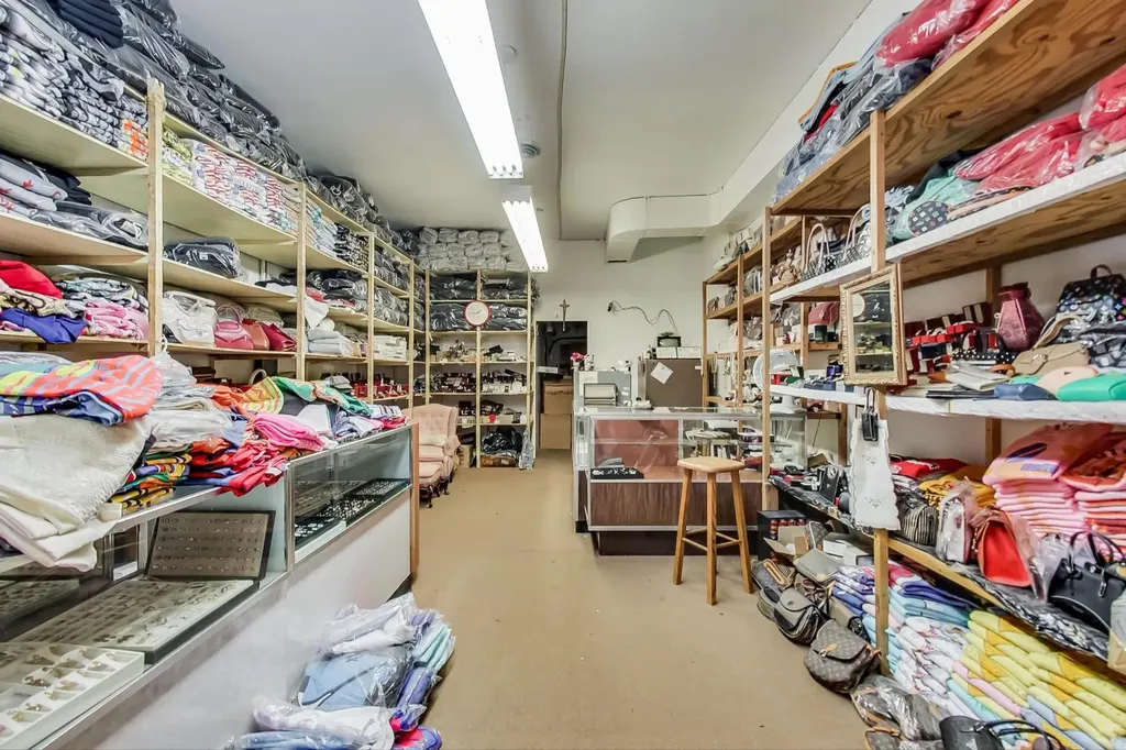 2628-34 West Touhy Avenue Chicago IL 60645