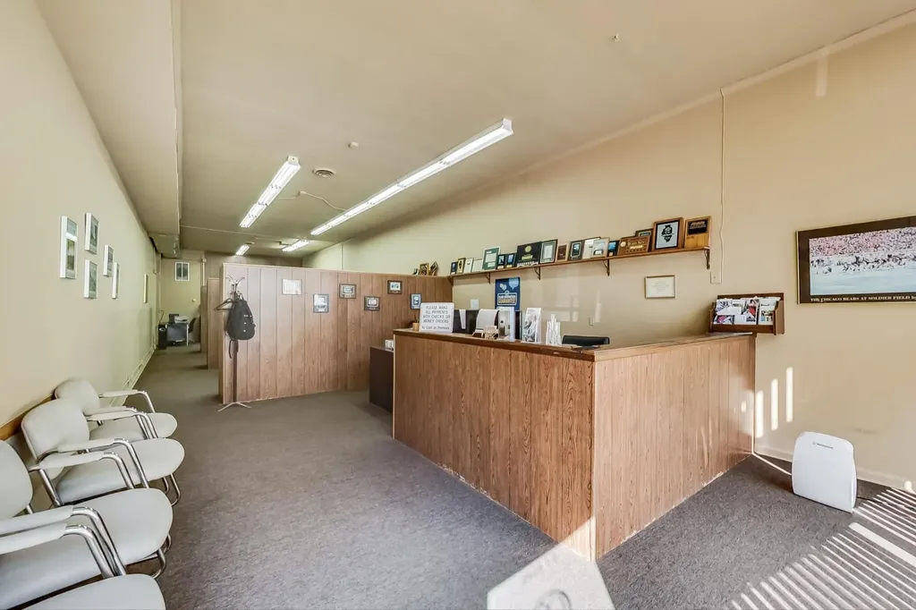 2628-34 West Touhy Avenue Chicago IL 60645