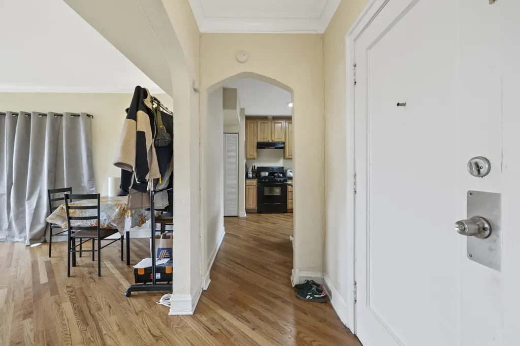 6457 North California Avenue Chicago IL 60645