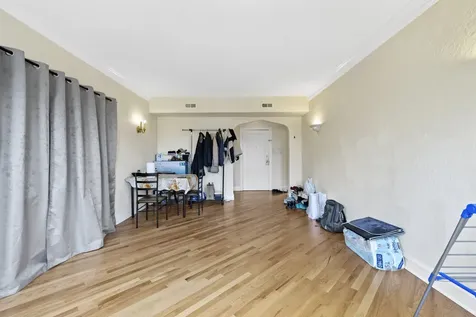 6457 North California Avenue Chicago IL 60645
