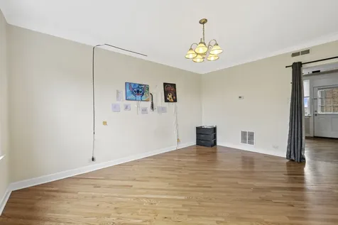 6457 North California Avenue Chicago IL 60645