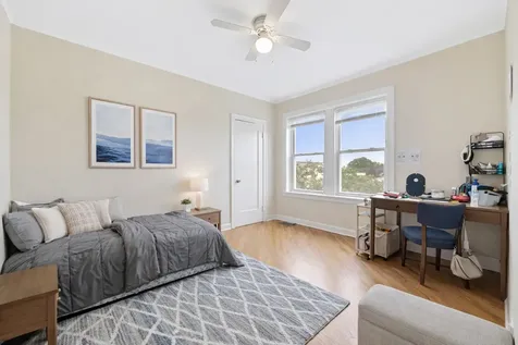 6457 North California Avenue Chicago IL 60645