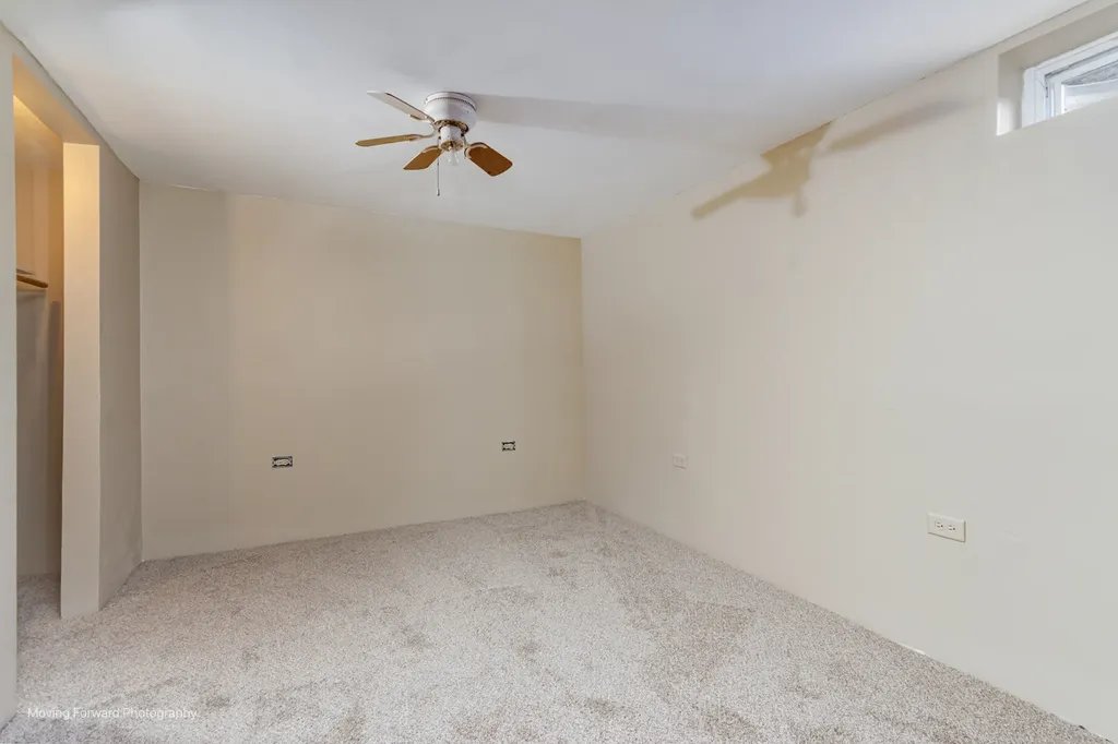 9586 South Colfax Avenue Chicago IL 60617