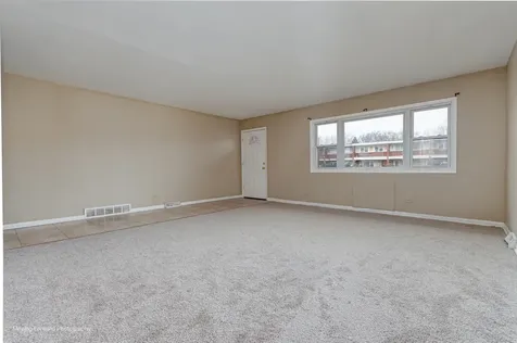 9586 South Colfax Avenue Chicago IL 60617
