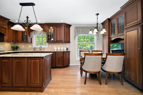 13423 Hunt Master Lane Lemont IL 60439