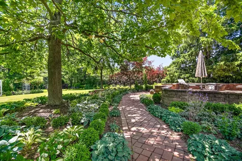13423 Hunt Master Lane Lemont IL 60439