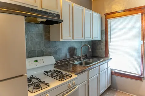 302 East Prospect Terrace Freeport IL 61032