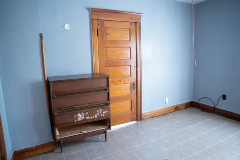 302 East Prospect Terrace Freeport IL 61032