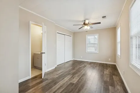 3808 15TH Street B Moline IL 61265