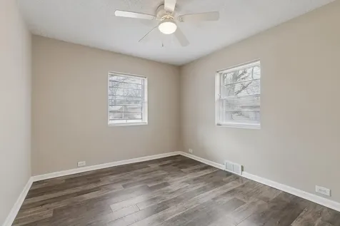 3808 15TH Street B Moline IL 61265