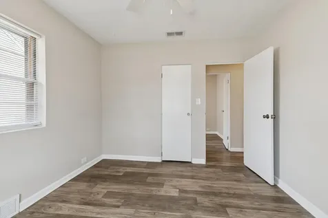 3808 15TH Street B Moline IL 61265