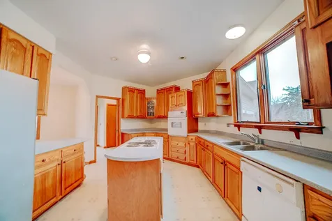 103 Chickasaw Lane Loda IL 60948