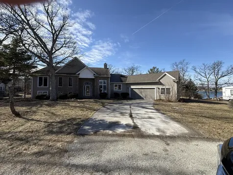 103 Chickasaw Lane Loda IL 60948