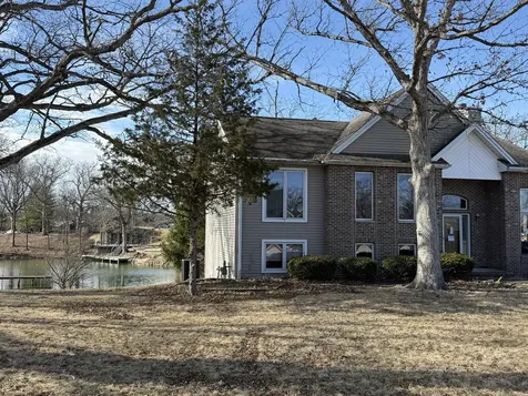 103 Chickasaw Lane Loda IL 60948