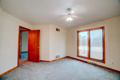 103 Chickasaw Lane Loda IL 60948