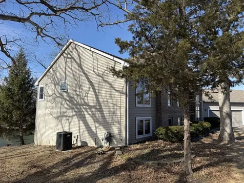 103 Chickasaw Lane Loda IL 60948