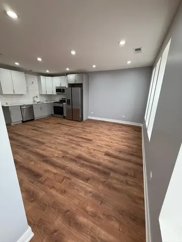 4907 West Walton Street Chicago IL 60651