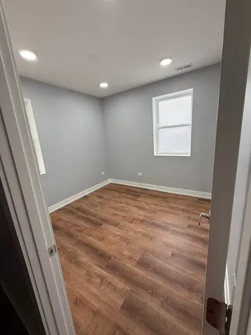 4907 West Walton Street Chicago IL 60651