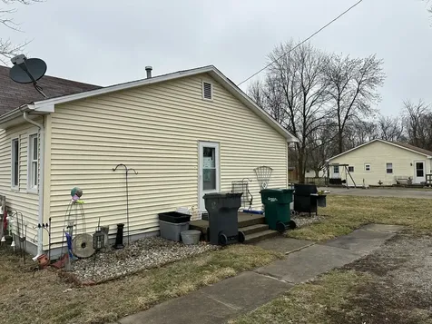 501 North Third Street Villa Grove IL 61956