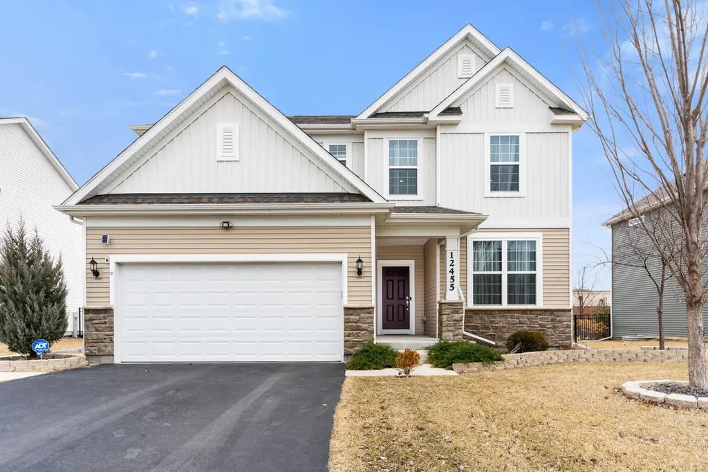 12455 South Compass Avenue Plainfield IL 60585