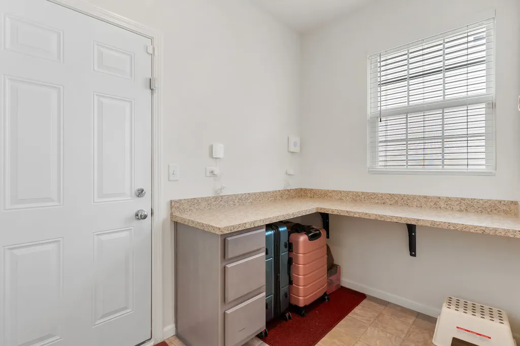 12455 South Compass Avenue Plainfield IL 60585