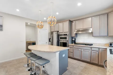 12455 South Compass Avenue Plainfield IL 60585
