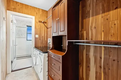 1205 West Sherwin Avenue Chicago IL 60626