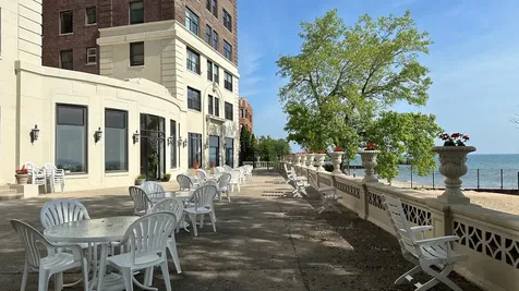 1205 West Sherwin Avenue Chicago IL 60626