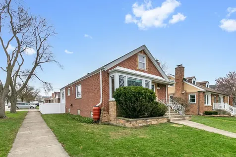 2233 14TH Avenue North Riverside IL 60546