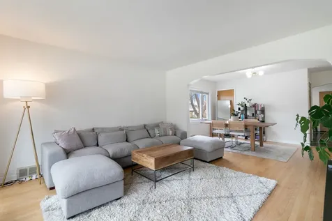 2233 14TH Avenue North Riverside IL 60546