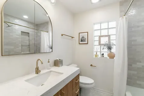 2233 14TH Avenue North Riverside IL 60546