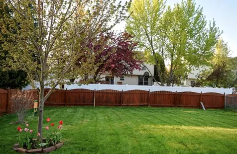 2070 Foxtail Drive Aurora IL 60504