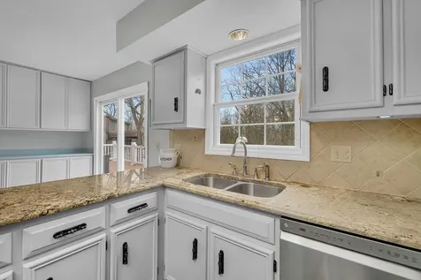22506 South Queens Court Joliet IL 60404