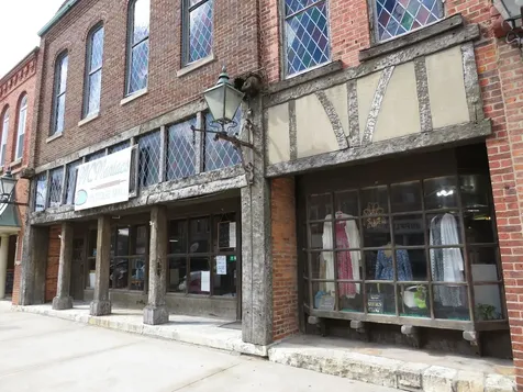 110-112 West Washington Street Morris IL 60450