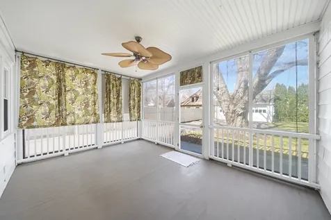 807 East Fellows Street Dixon IL 61021
