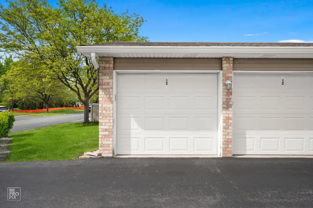 16036 Crystal Creek Drive Orland Park IL 60462