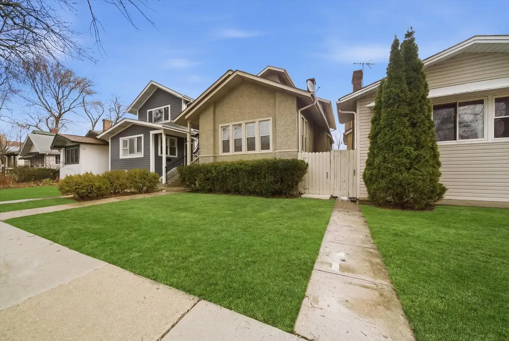 4545 North Lawndale Avenue Chicago IL 60625